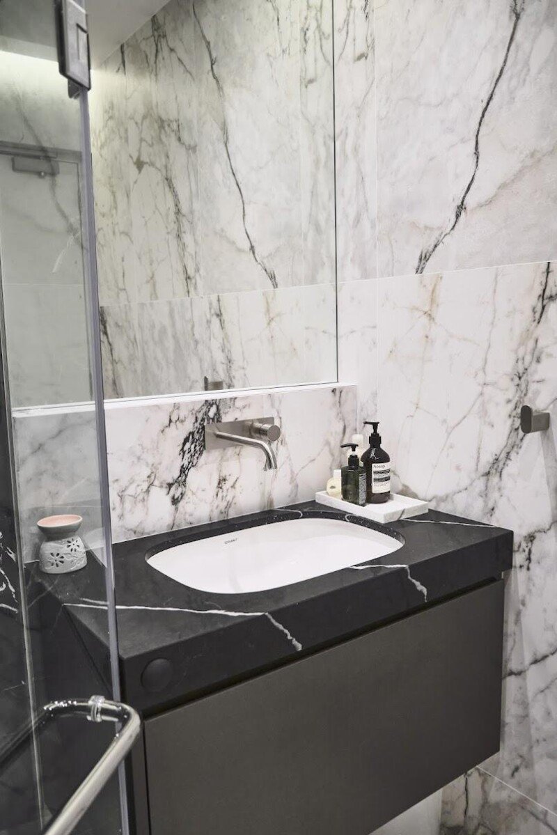 Equatorial Resale 3 Bedder Bathroom (2)